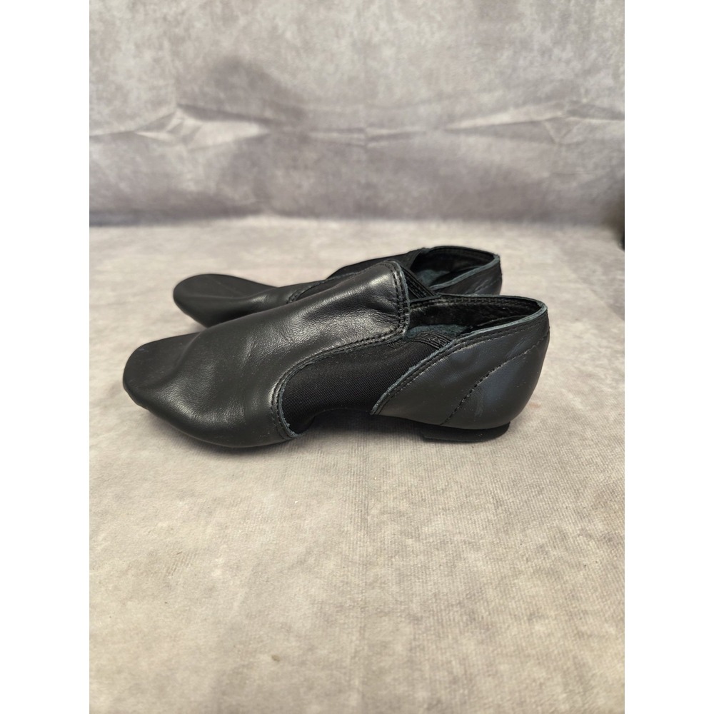 Capezio Blk SZ 5 JAZZ SHOES